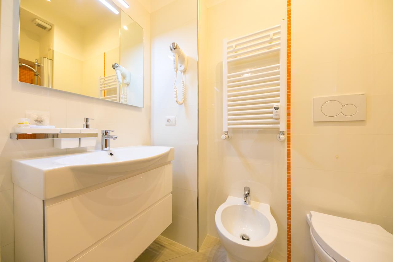 Suites Roma Tiburtina Elegance Ngoại thất bức ảnh
